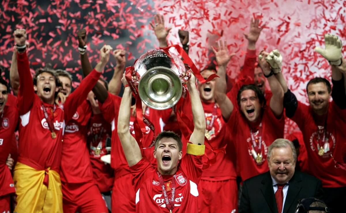 Liverpool football club team picture from Champions league final win